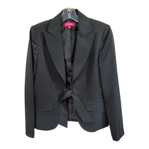 Nine & Co Suit, gray pinstripe Sz 8 - Picture 3 of 13
